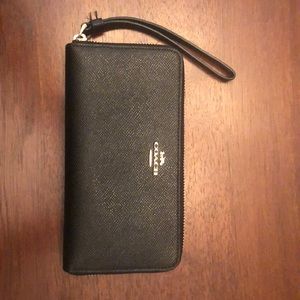 Coach Wristlet Wallet